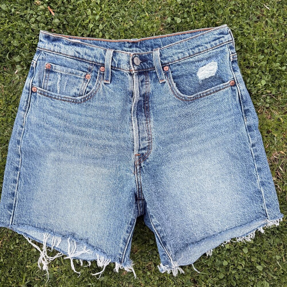 Levi's 501 Denim Shorts Size 30